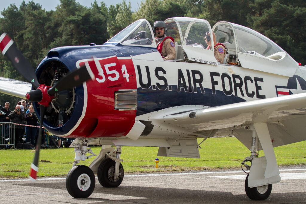 North American T-28B &quot;Trojan&quot; Private