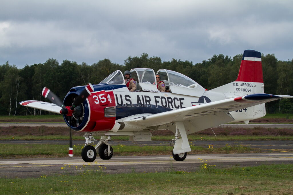 North American T-28B &quot;Trojan&quot; Private