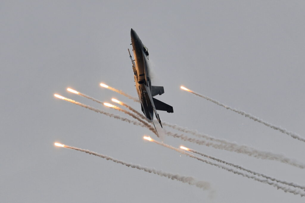 McDonnell Douglas F/A-18C &quot;Hornet&quot; Finland - Air Force
