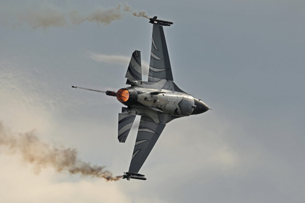 General Dynamics F-16AM “Dark Falcon”  Belgium - Air Force