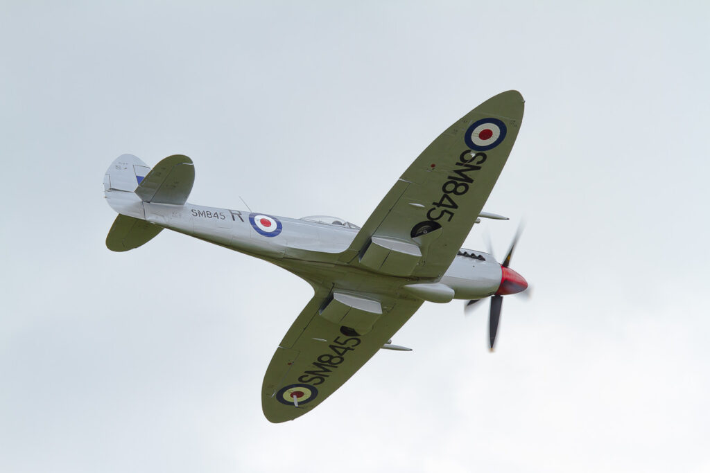 Supermarine Spitfire FR Mk XVIIIe  Private
