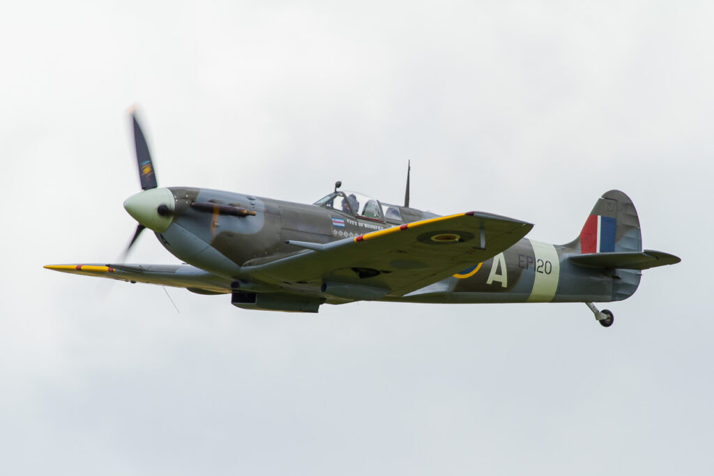 Supermarine Spitfire Mk.VB Private