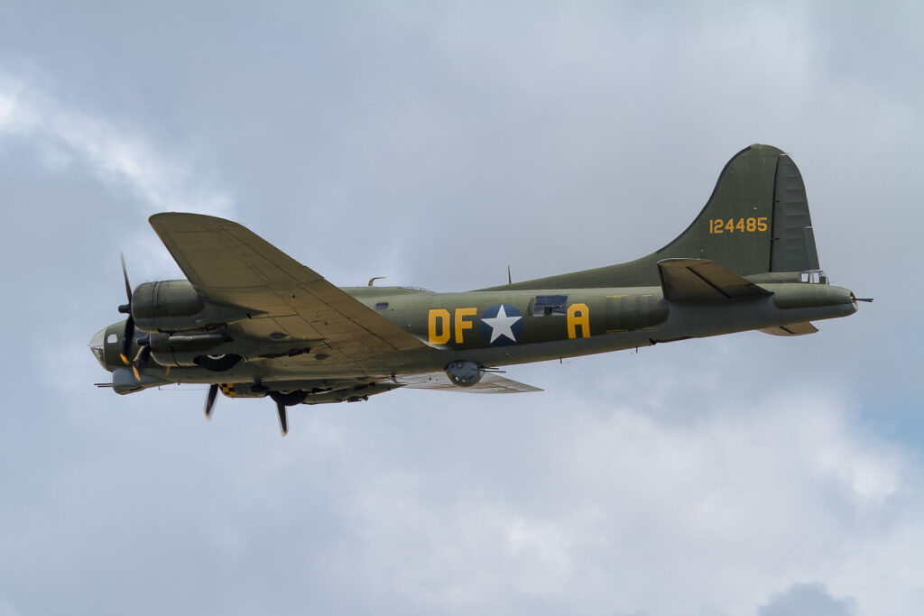 Boeing B-17G Flying Fortress Private