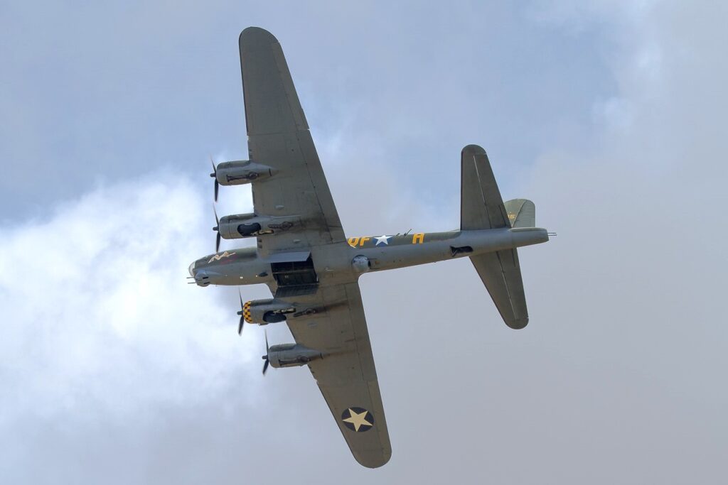 Boeing B-17G Flying Fortress Private