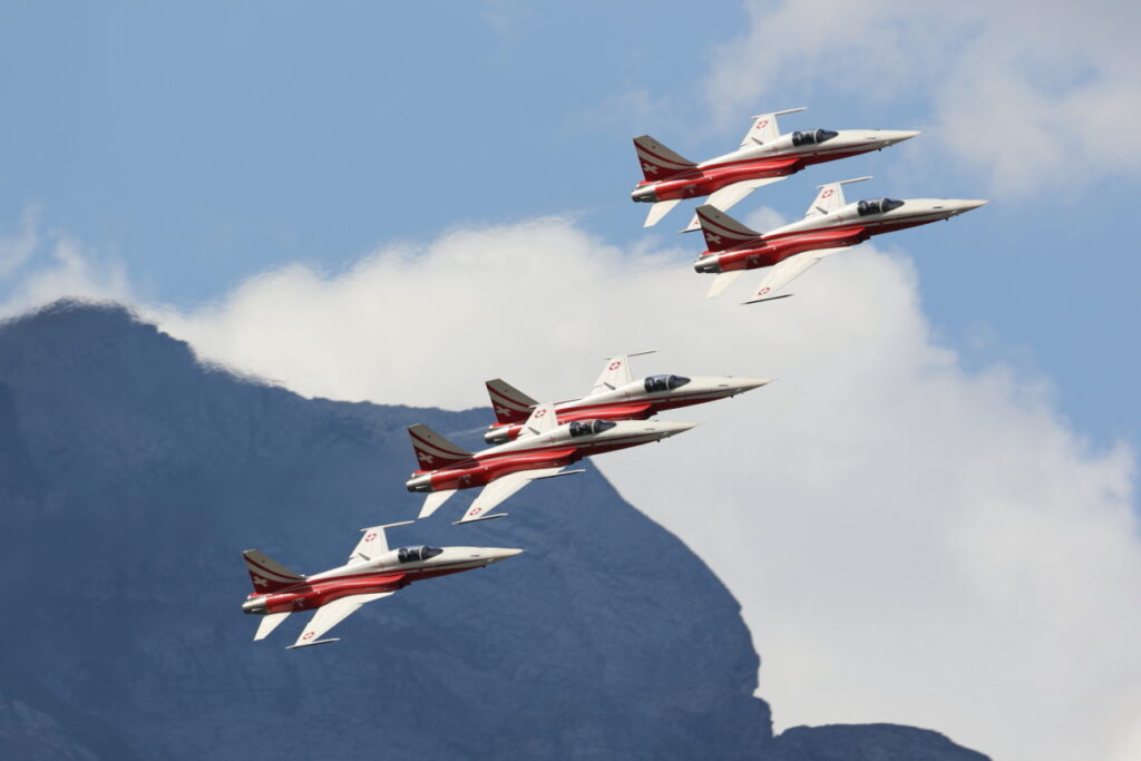 Northrop F-5E Tiger II &quot;Patrouille de Suisse&quot; Switzerland - Air Force