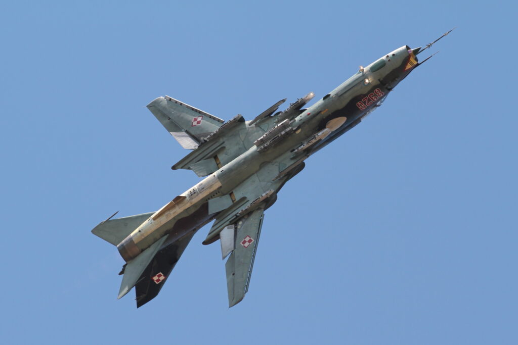Sukhoi Su-22UM Fitter  Poland - Air Force