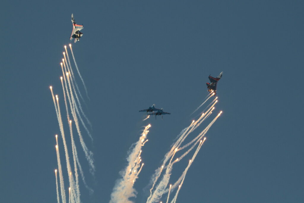 Sukhoi Su-27UB Flanker C  Russia - Air Force